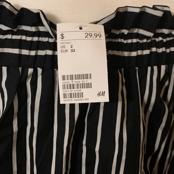 H&M Blouse - Picture 4 of 4